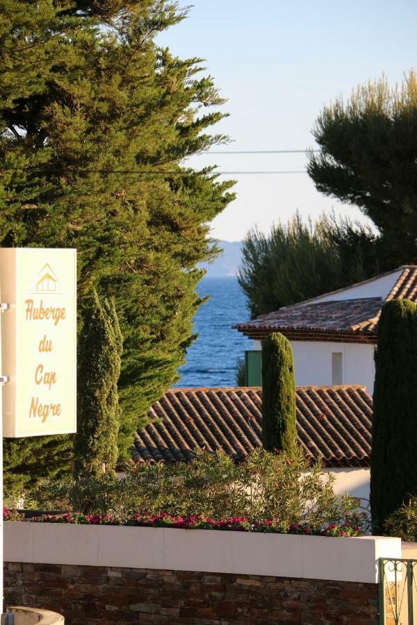 Auberge Du Cap Negre เลอลาวองดูว์ ภายนอก รูปภาพ